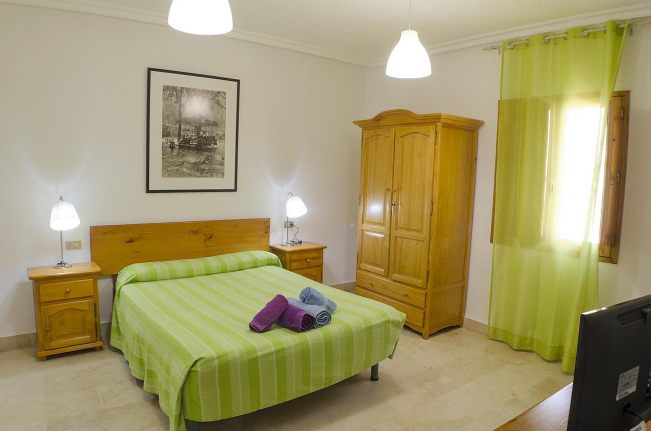 Hostal Los Calatravos Alcañiz Exterior foto